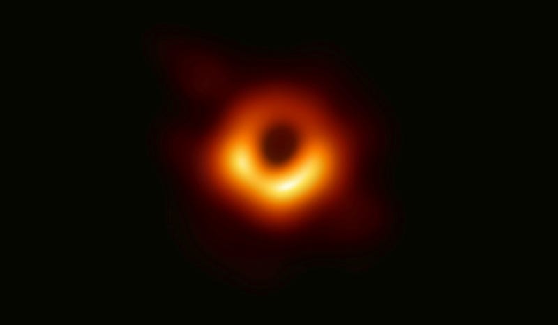 Image of a black hole revealed by the 'Event Horizon Telescope Collaboration'