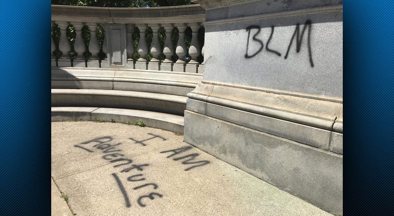 Highland Park Graffiti 