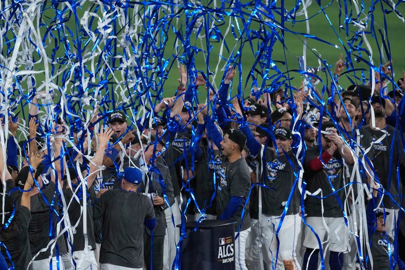 Fans of both the Buffalo Bisons and Toronto Blue Jays find themselves scurrying for tickets to this weekend's World Series games at Rogers Centre. One expert says if you want tickets, be ready to shell out thousands.
