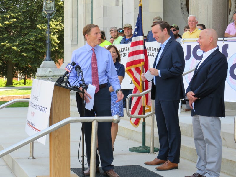 Sen. Richard Blumenthal (D-CT)