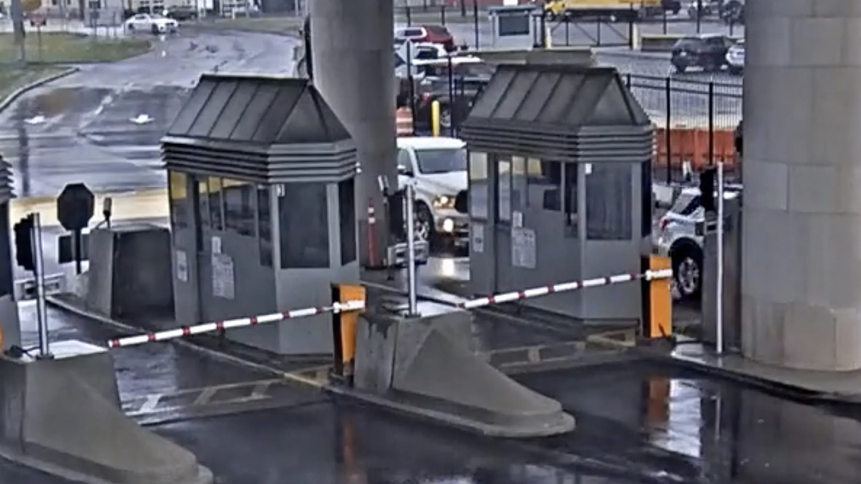 FBI ends investigation of car wreck at Niagara Falls border, Rainbow Bridge reopens