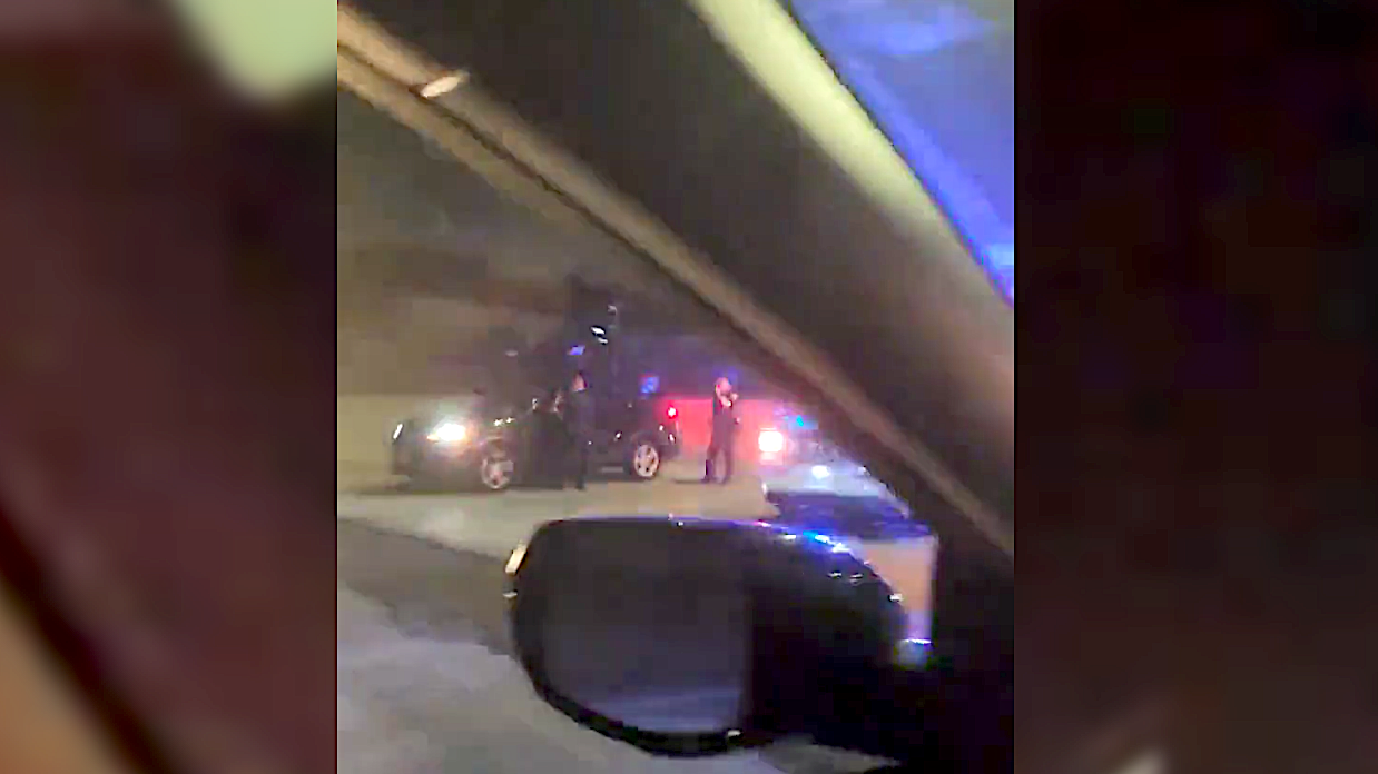 Man fatally struck by SUV while walking across Brooklyn-Queens Expressway