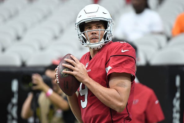 Sam Bradford warms up with Cardinals.