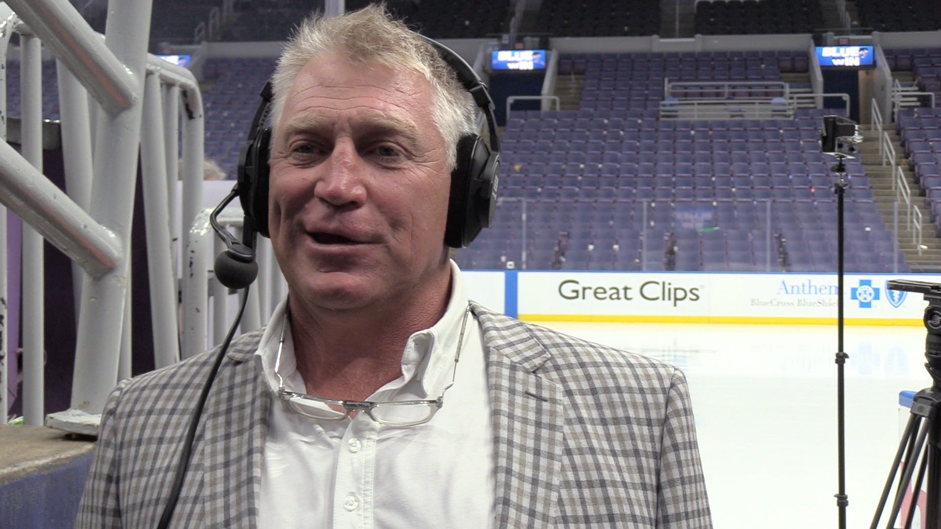 WATCH: 'This is nuts!' Blues legend Brett Hull reacts to Stanley Cup Final berth