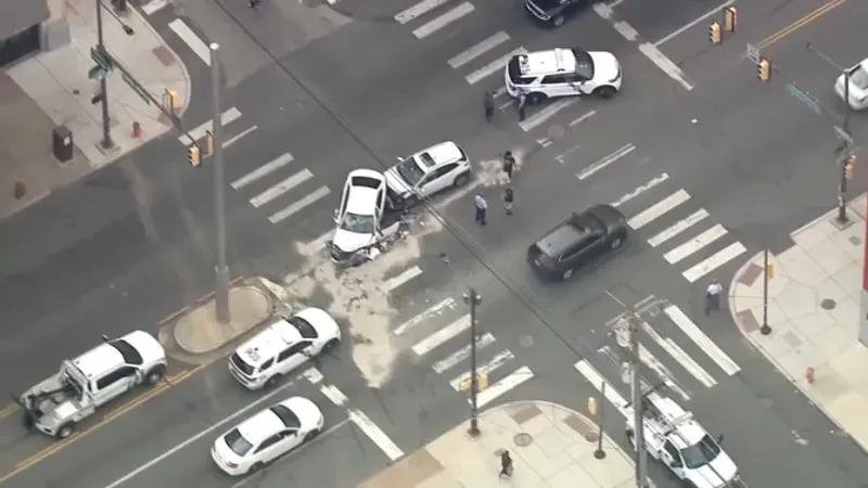 Wrong-way driver on Broad Street rams into car