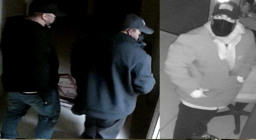 2 burglars caught on camera stealing safe from Queens building