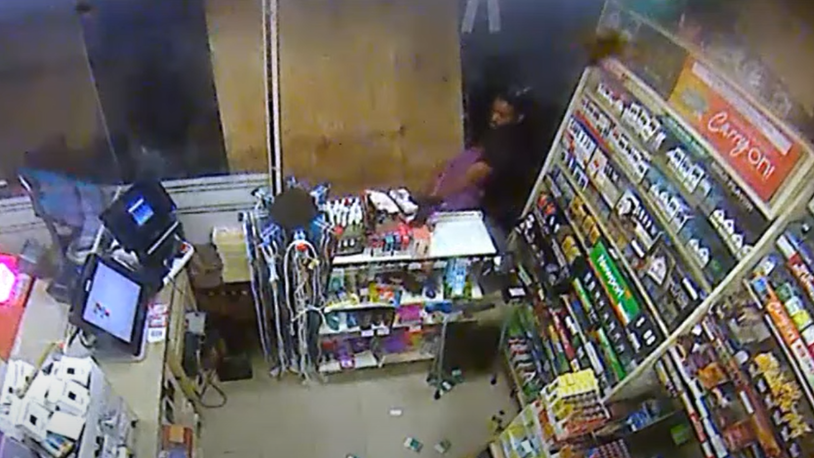 Police: Burglar hits same 7-Eleven two days in a row, steals 30 packs of cigarettes