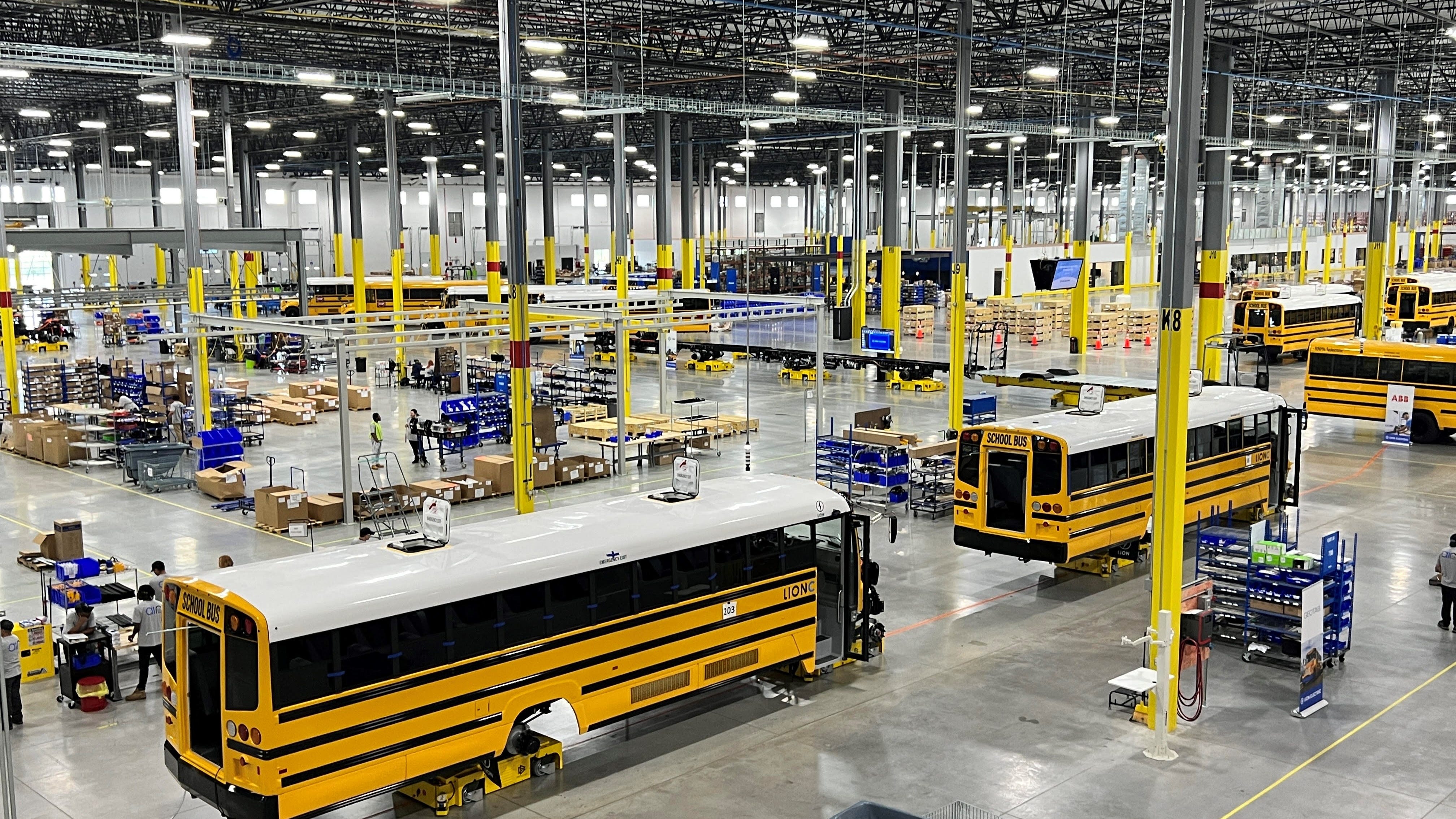 Electric bus, truck maker flips the switch in Joliet, creating more than 1,000 jobs