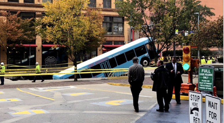 PAT Bus in Sinkhole Downtown Pittsburgh