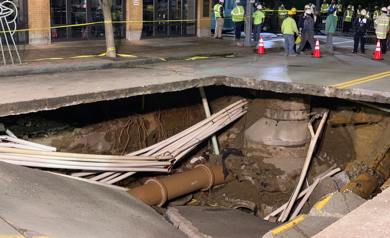 Sinkhole in 10th Street in downtown Pittsburgh