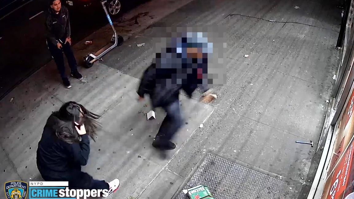 VIDEO: Couple attacks man with hammer, gun inside Bronx bodega