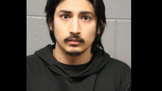 Man charged with sexually assaulting 14-year-old girl outside her school in the Loop: CPD