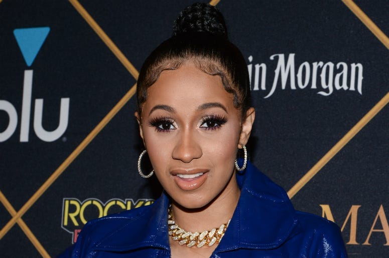 Cardi B arrives at the The 2018 MAXIM Party at Schaffer-Richardson Building on February 3, 2018 in Minneapolis, Minnesota.