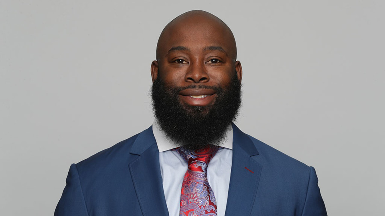 Bears interview 49ers director of personnel Ran Carthon for general manager position