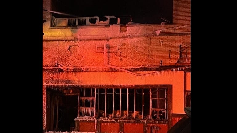 'Oh my God!': Overnight fire at longtime Southwest Side catering business leaves employees in shock