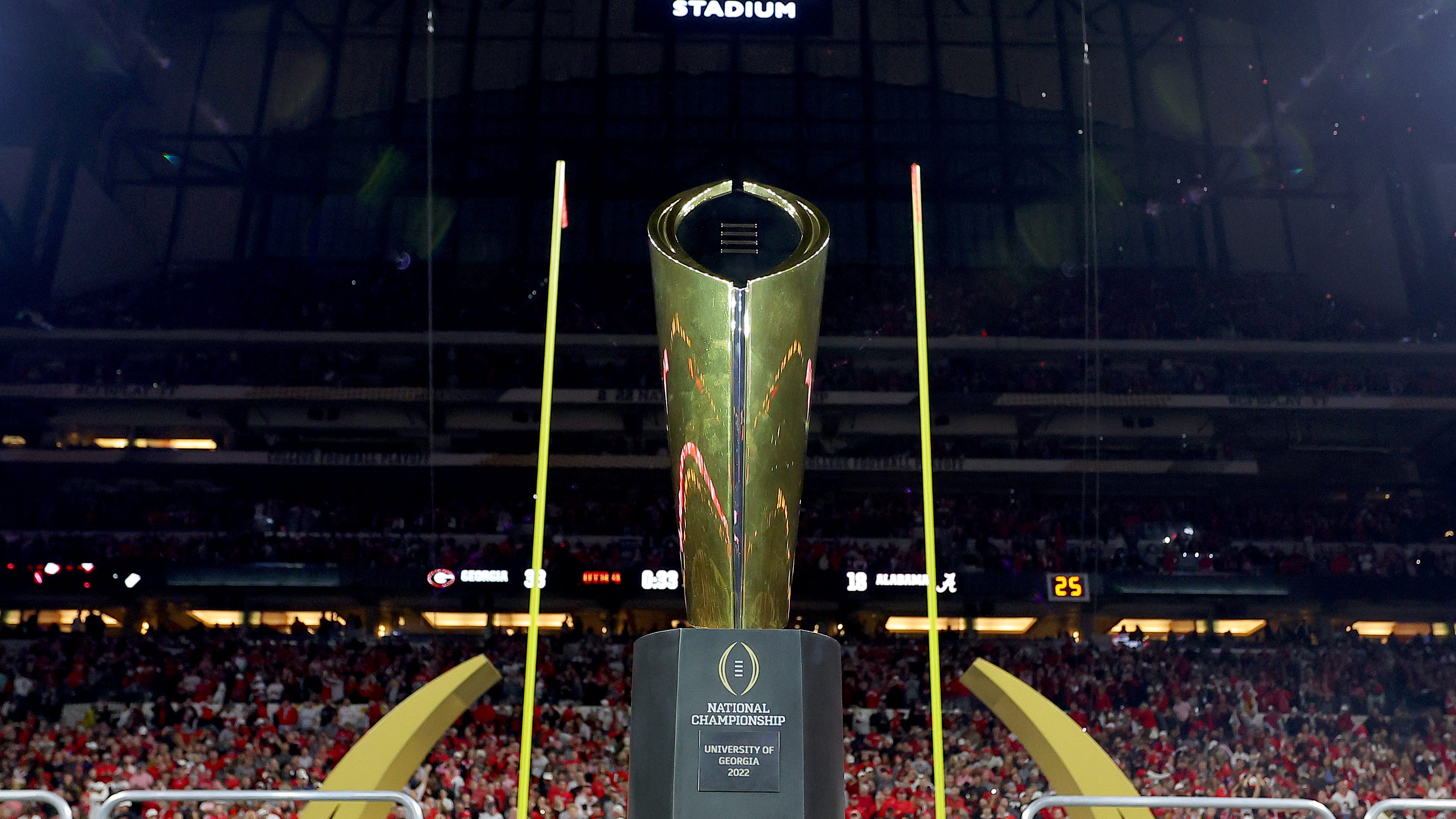 Final CFP rankings spark debate on Twitter with TCU, Ohio State securing final spots