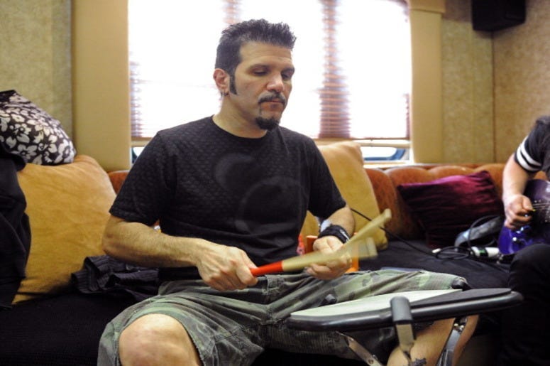 Charlie_Benante