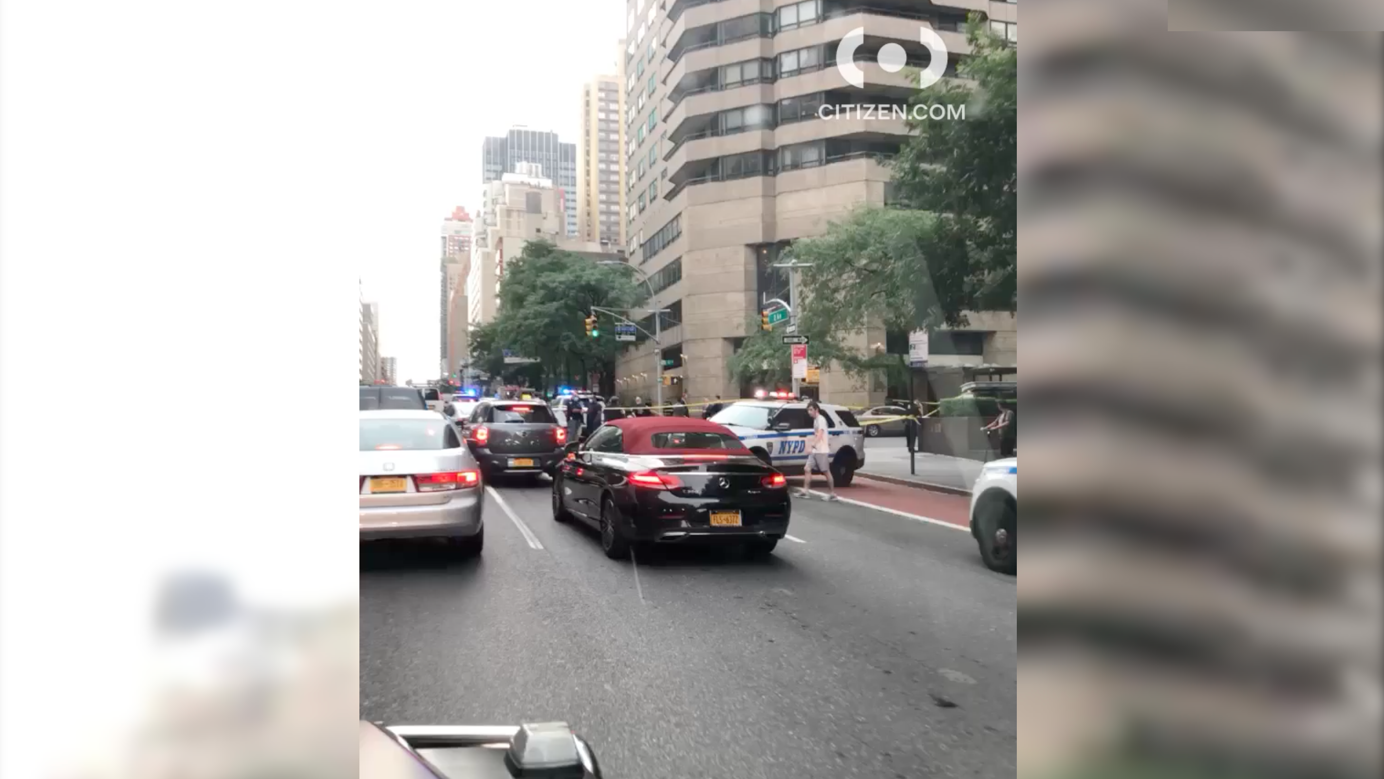 2 injured, 1 in custody after car flees police through Manhattan’s East Side: report