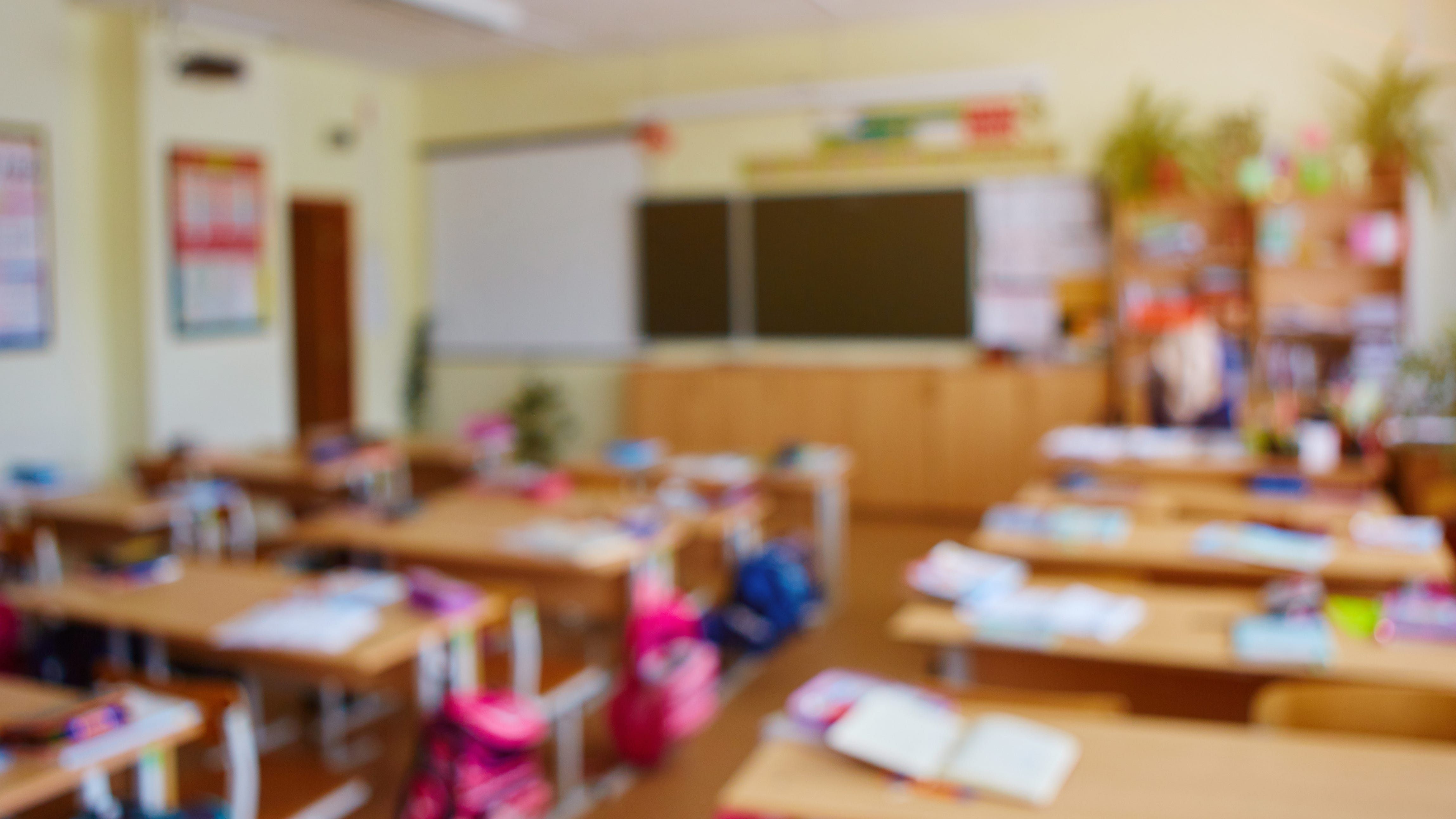 CPS employee: It's 'heartless' to force teachers, students back to classrooms amid pandemic