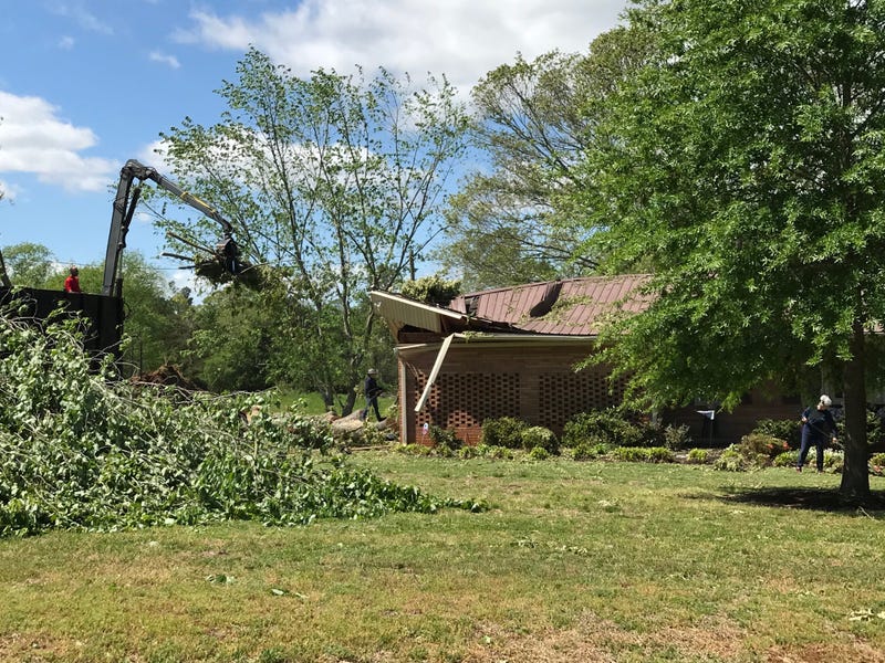 Cleanup Crews Remove Debris in Seneca
