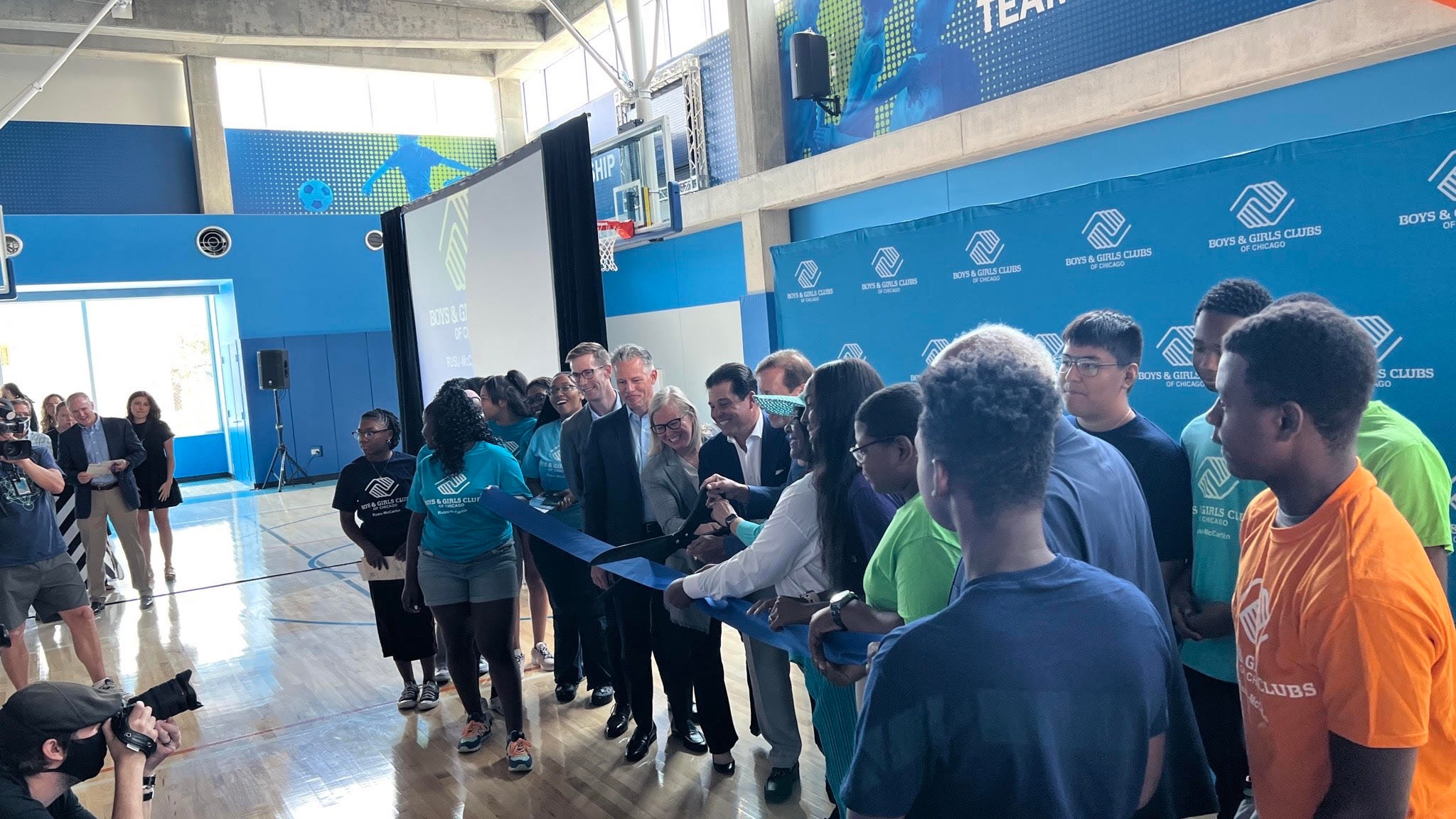 New Boys and Girls Club location opens on Chicago's West Side