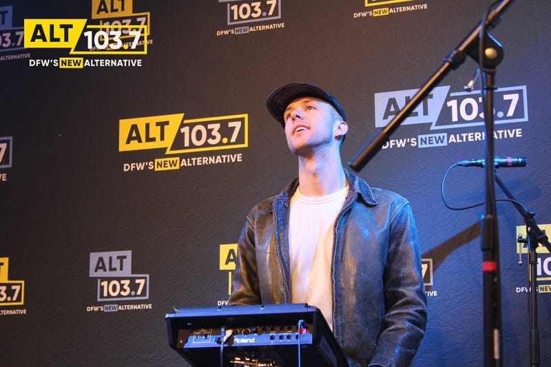 COIN Live At The Verizon Artist Lounge