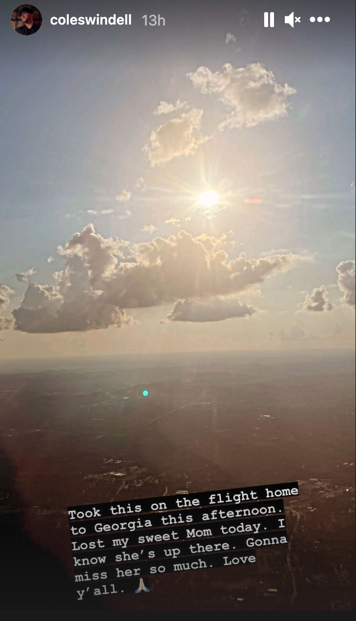 Instagram @coleswindell