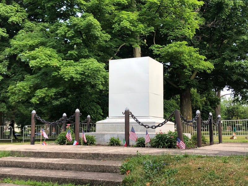 Columbus Park Removed Statue