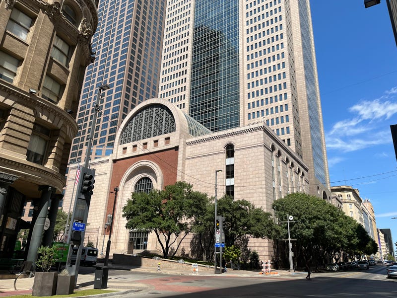 Comerica bank tower