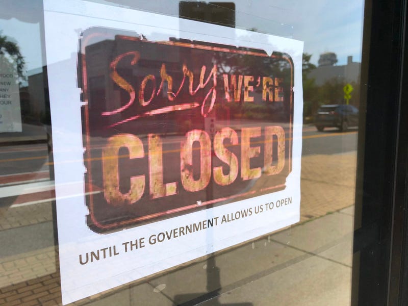 A business in Hamburg remains closed due to coronavirus. July 25, 2020 (WBEN Photo/Mike Baggerman)