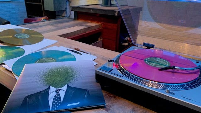 Double Album Benefits Chicago's Shuttered Music Venues