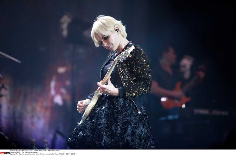 The Cranberries Perform