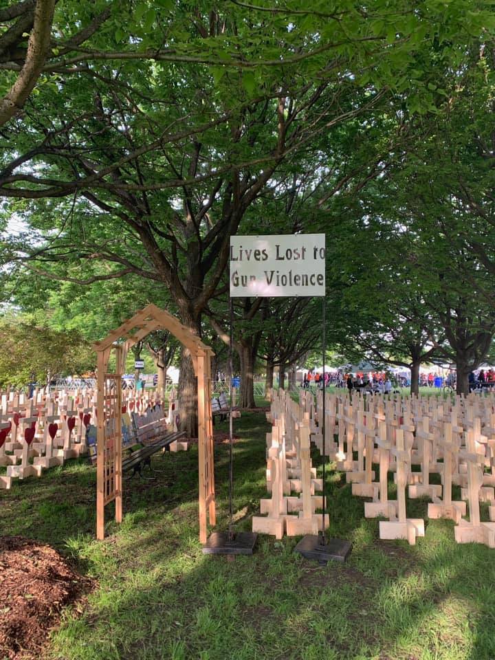 Chicago nonprofit helps families of murder victims cope with loss of loved ones