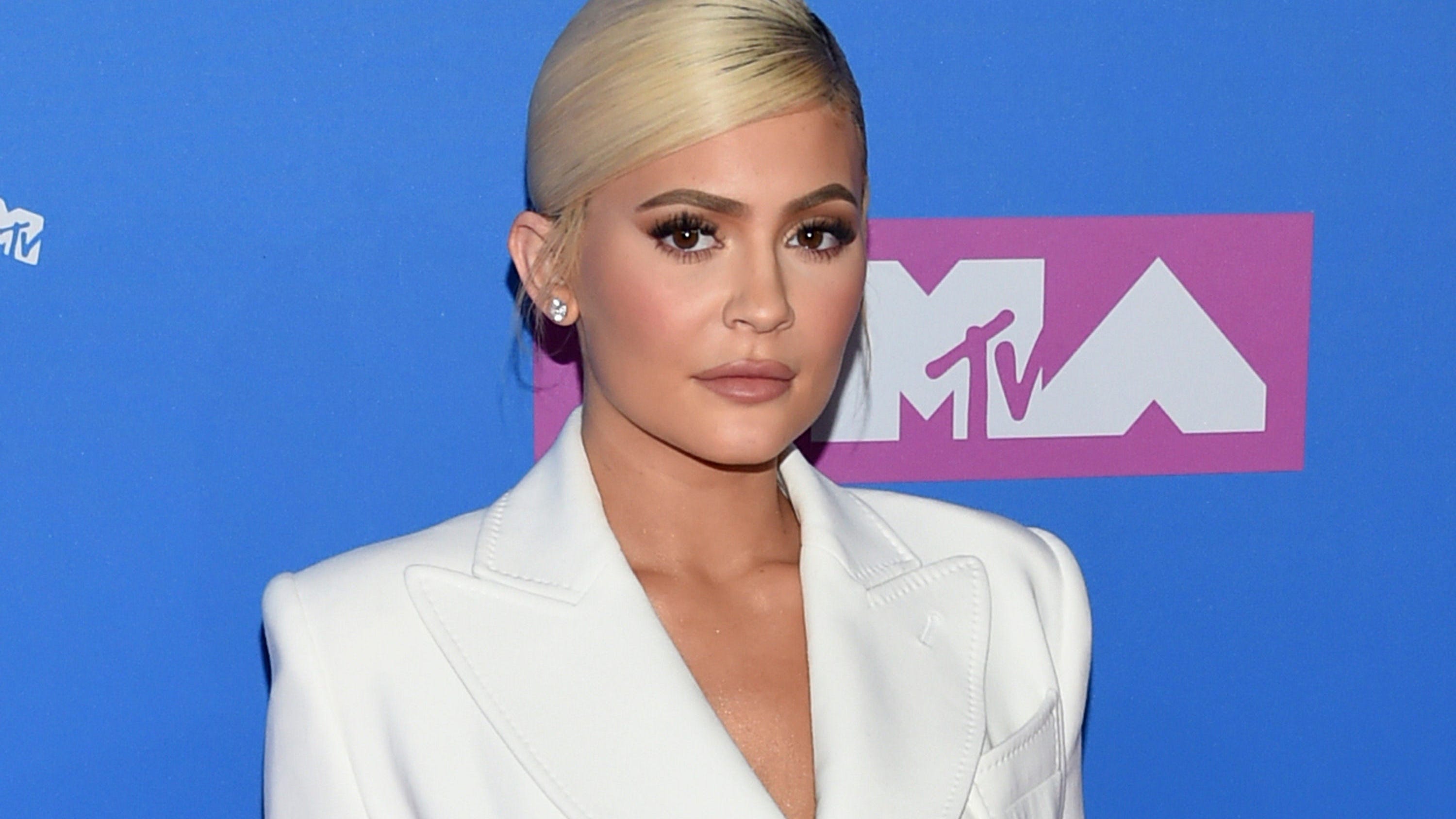 Kylie Jenner confirms she's 'really sick' amid hospitalization report