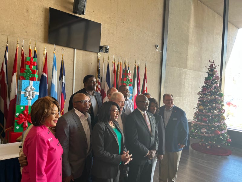 Christmas Dallas City Hall