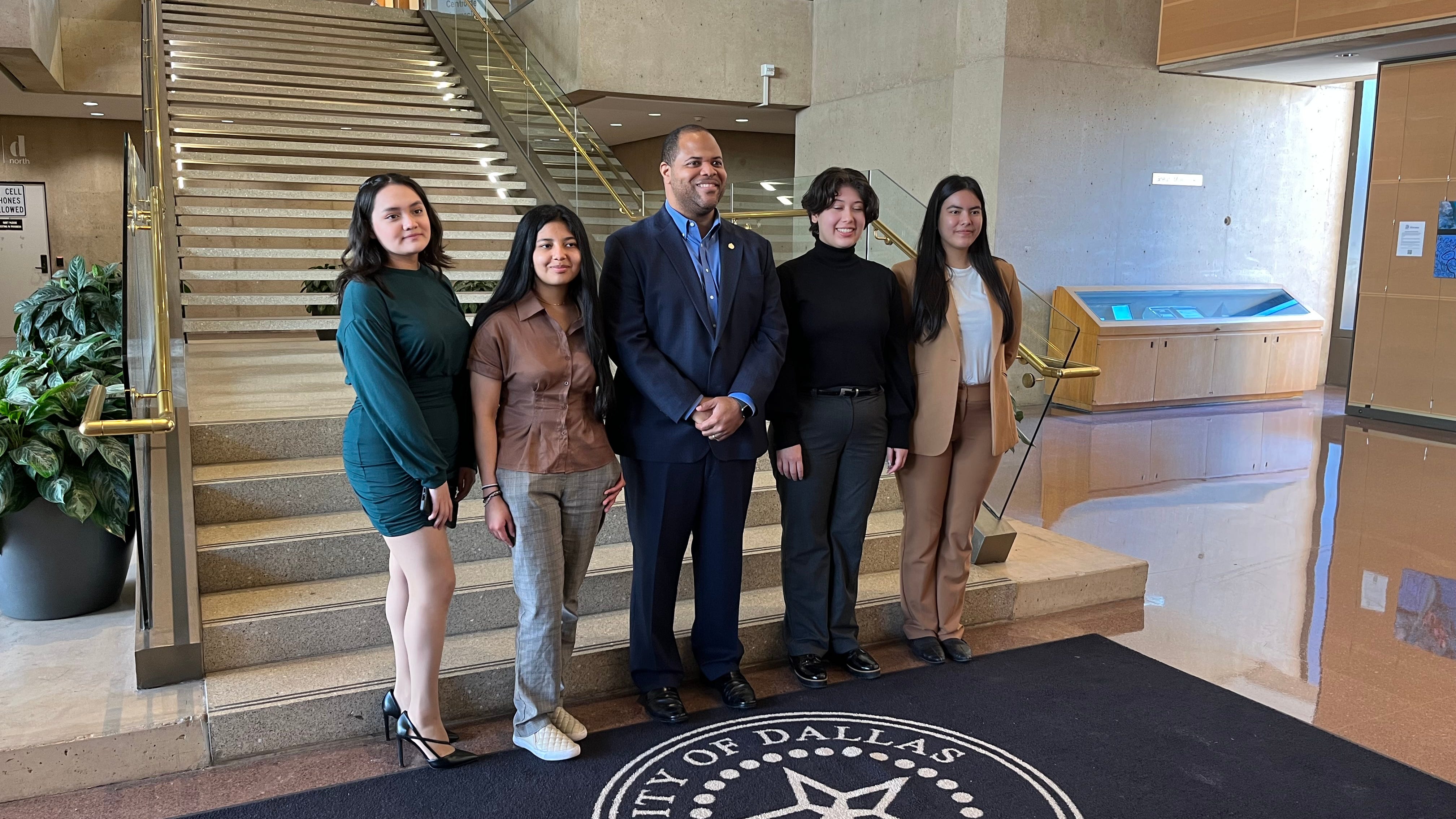 Dallas, Richardson taking applications for summer interns
