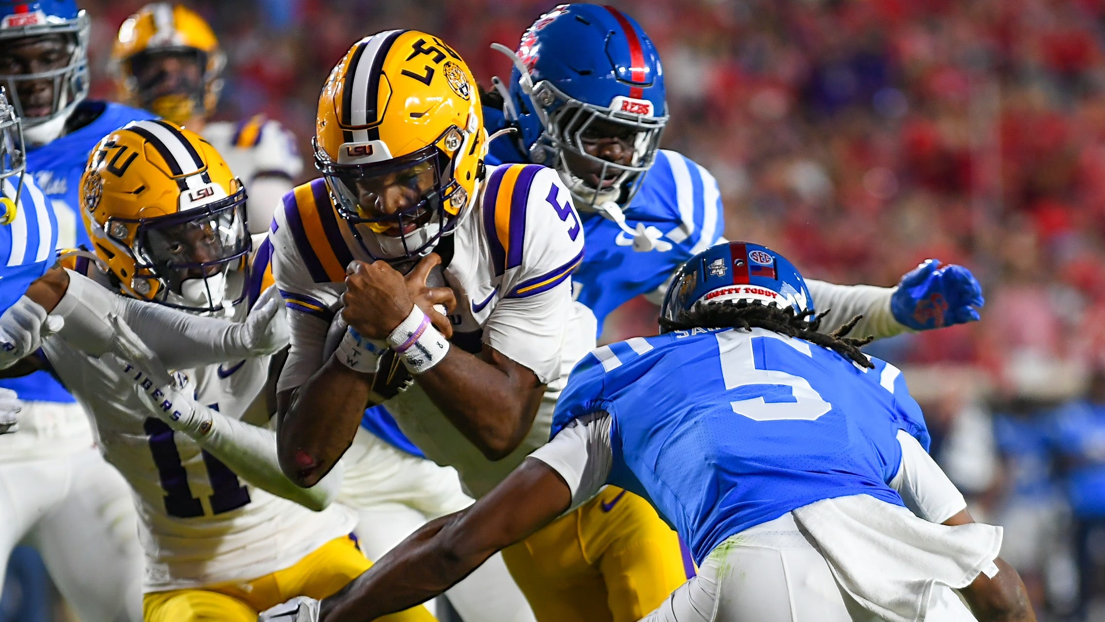RGIII Makes Bizarre Jesus Reference during Wild Ole Miss-LSU Broadcast