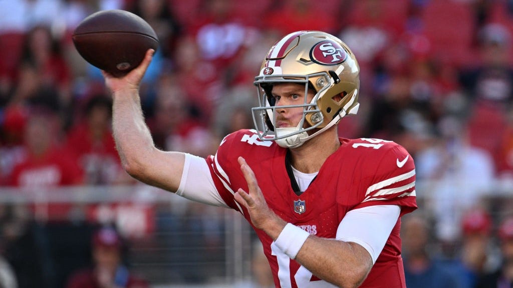 Report: 49ers will use Sam Darnold as QB2 over Trey Lance