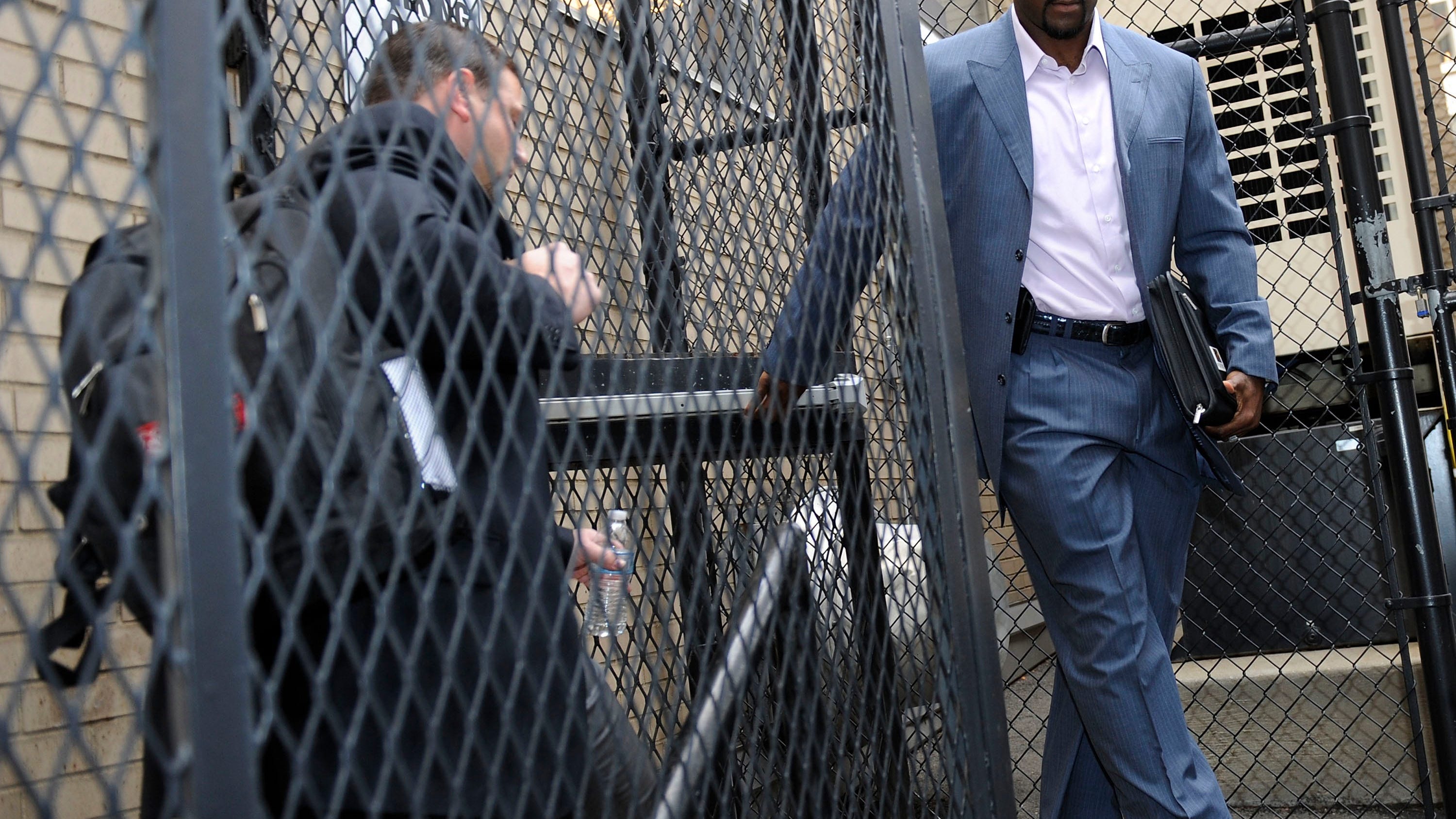 NFLPA Exec Don Davis: NFL's First Escrow Offer 'A Bit Outrageous'