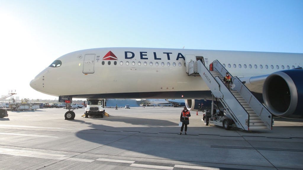 Delta flight loses 2 tires at LAX and passenger's story varies wildly from the company's