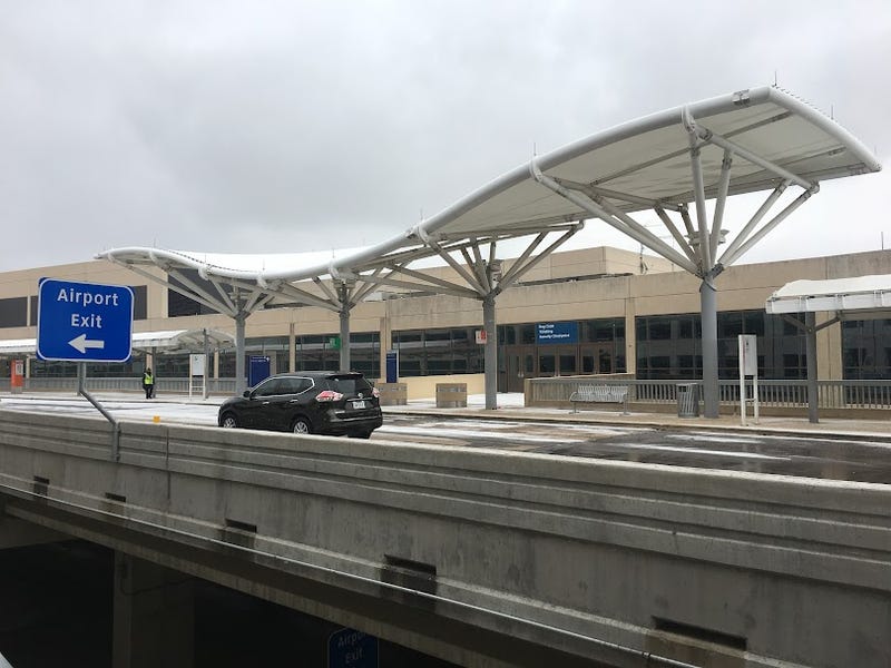 Feds give grants from infrastructure measure to seveal Texas airports