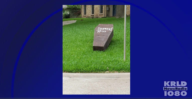 Replica Diamond Ross coffin left in front of Dallas DA's home