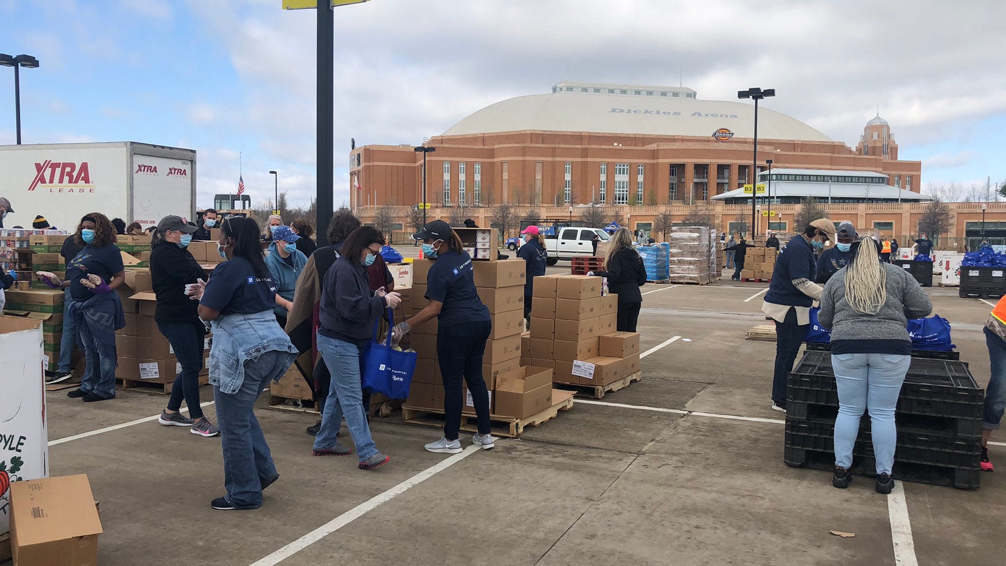 Tarrant Area Food Bank hosting "Meals for Moms" at Dickies Arena