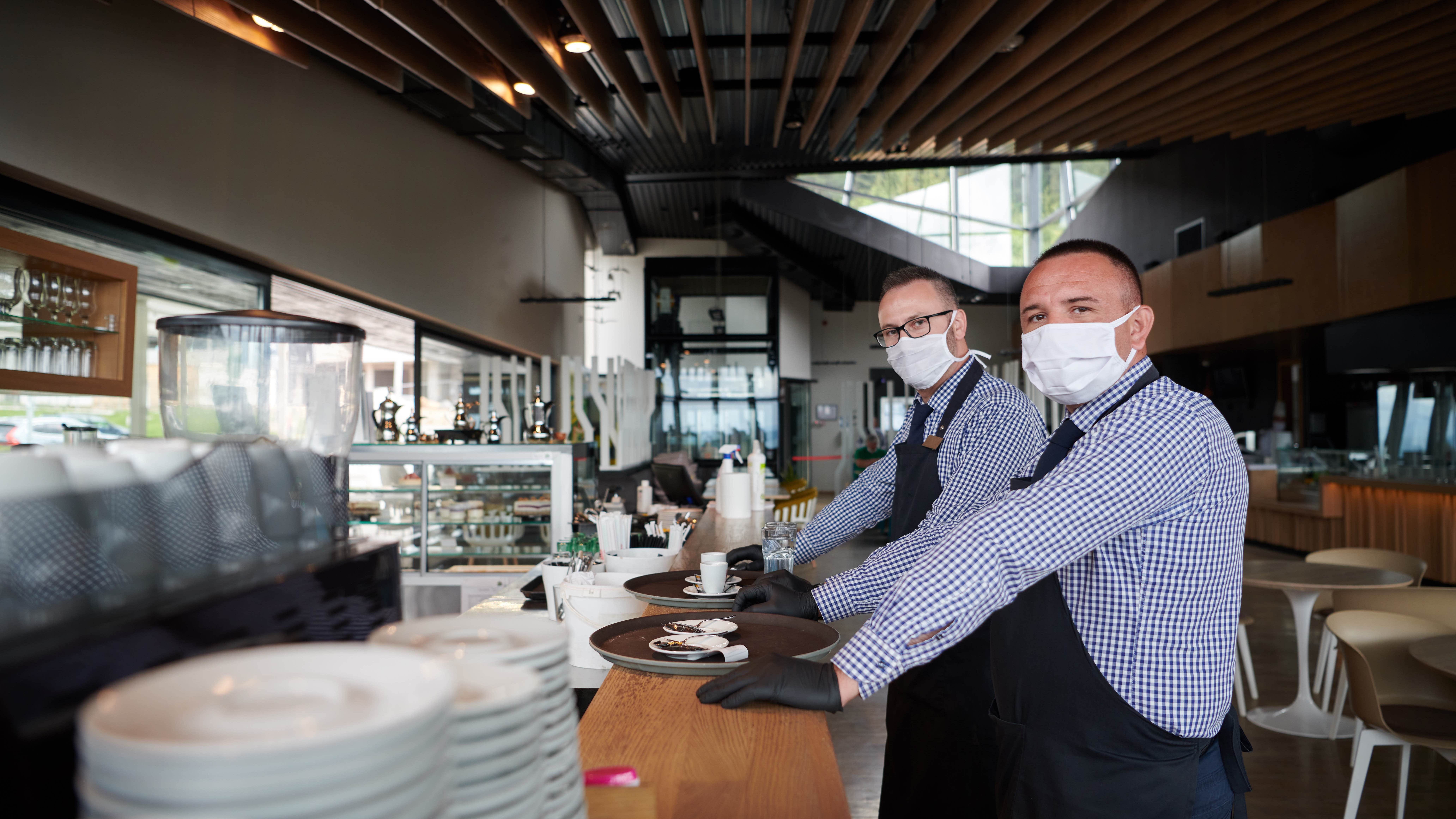 Chicago restaurants ask for 50% indoor dining capacity