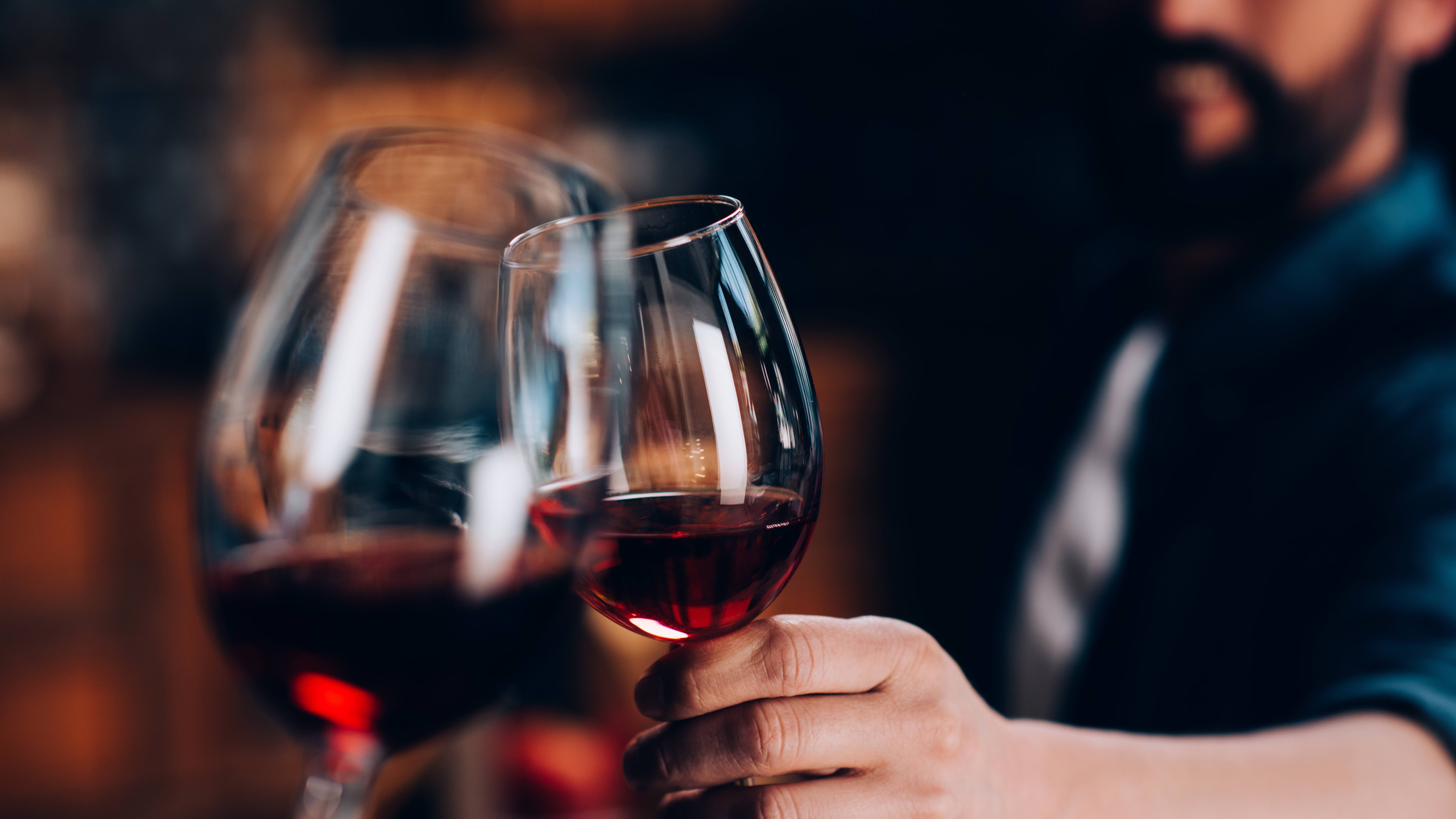 Restaurant reservations filling up, but some places getting stiffed