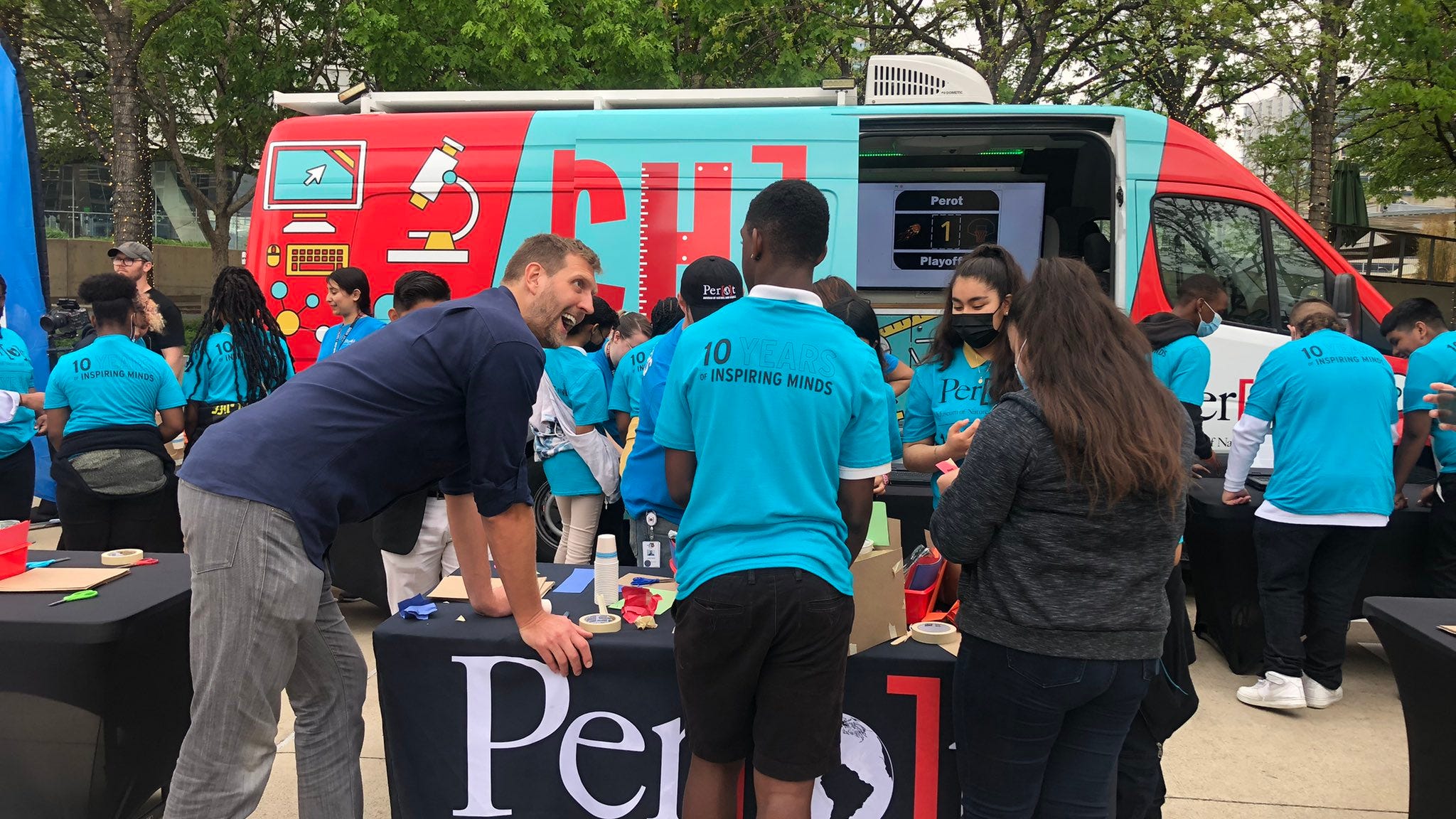 Dirk Nowitzki joins STEM event as Perot Museum celebrates 10 years