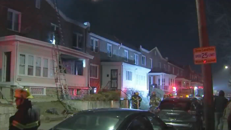 Barking dog alerts family of row home fire on their East Germantown block