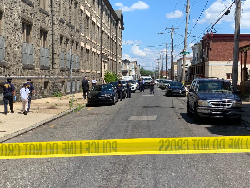 Police: Man, woman shot and killed inside car in North Philadelphia