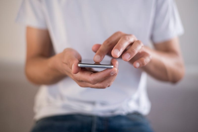 millennial using smart phone
