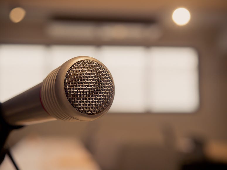Microphone